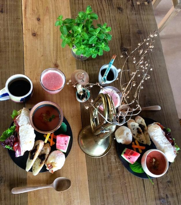 Somos Bed and Breakfast Kunigami Εξωτερικό φωτογραφία