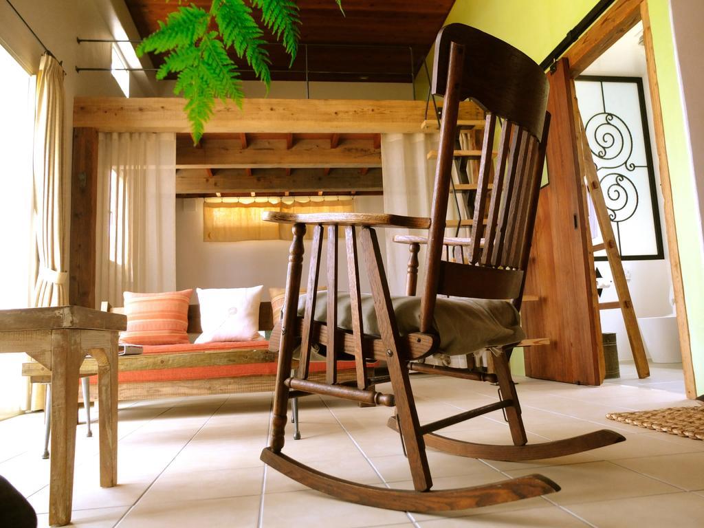 Somos Bed and Breakfast Kunigami Εξωτερικό φωτογραφία
